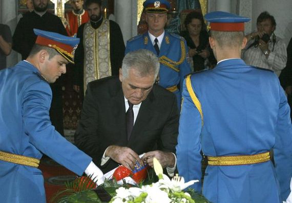 Опленац 6.10.2012. г. - Председник Николић на полагању посмртних остатака кнеза Павла, кнегиње Олге и кнежевића Николе Карађорђе