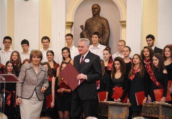 Kragujevac, 10.11.2013. god, Predsednik Nikolić na svečanoj akademiji povodom 180 godina postojanja Prve kragujevačke gimnazije.