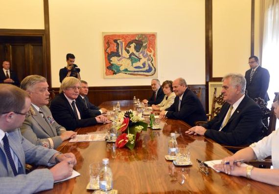 Beograd, 10.7.2014. god, Predsednik Nikolić sa Vladimirom Jakuninom, predsednikom Ruske železnice.