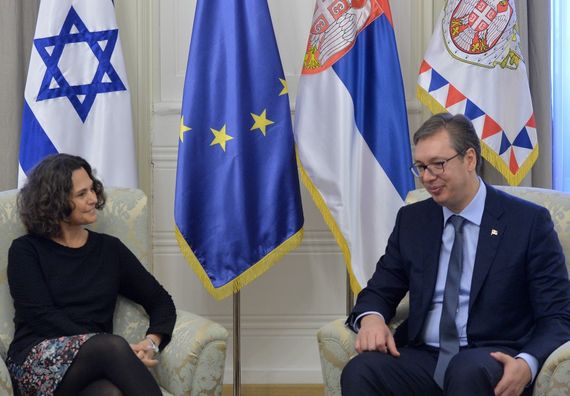 Predsednik Vučić sa ambasadorkom Izraela Alonom Fišer-Kam