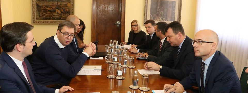 tan2017-11-22_114743895_3.jpg
