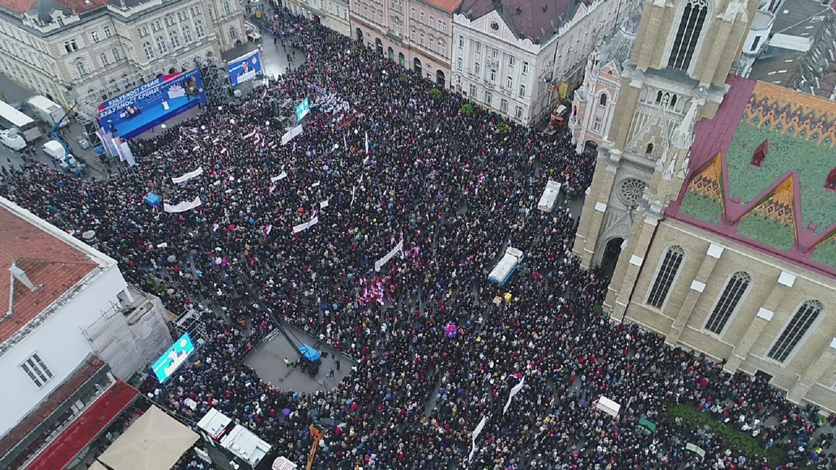 Predsednik Vučić u Novom Sadu u okviru kampanje 