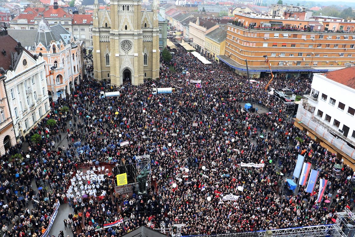 Predsednik Vučić u Novom Sadu u okviru kampanje 