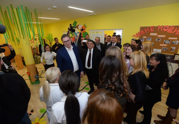 Predsednik Vučić u poseti Sremskom okrugu