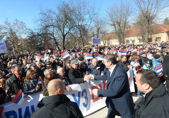 Predsednik Vučić obišao Rasinski okrug u okviru kampanje "Budućnost Srbije"