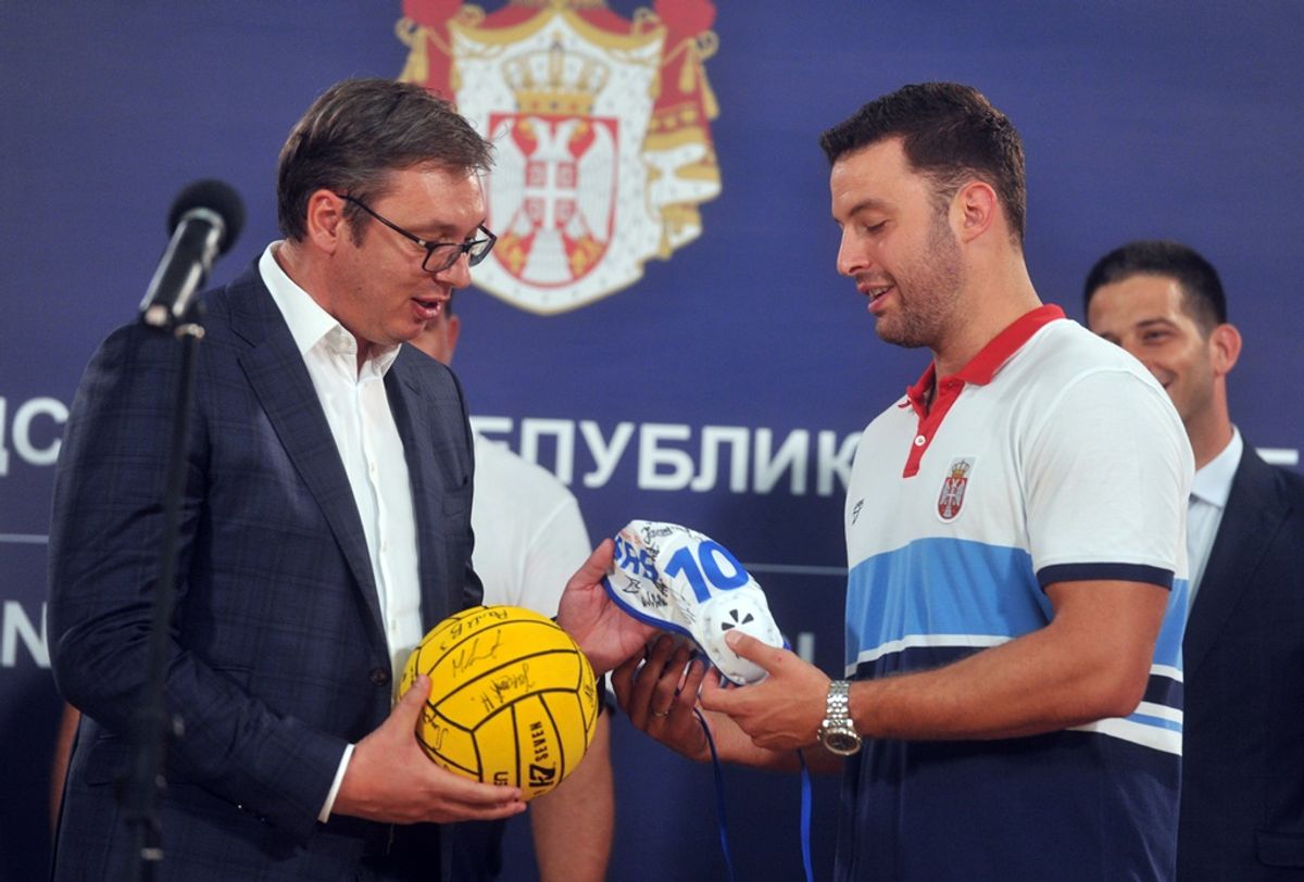 Predsednik Vučić sa vaterpolo reprezentacijom Srbije