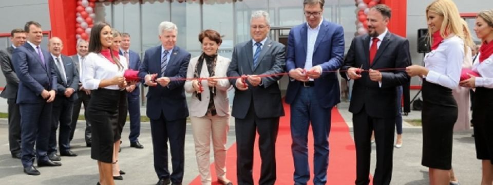 Otvoren "Ametekov" biznis kampus u Subotici; Vučić: Lepa budućnost uz vredan rad