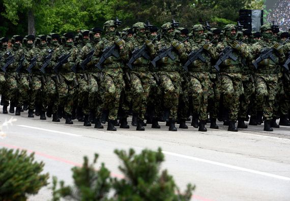 Председник Вучић присуствовао приказу способности Војске Србије и МУП Републике Србије „Одбрана слободе“