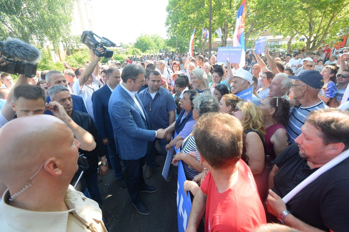 Председник Вучић обилази Зајечарски округ у оквиру кампање 