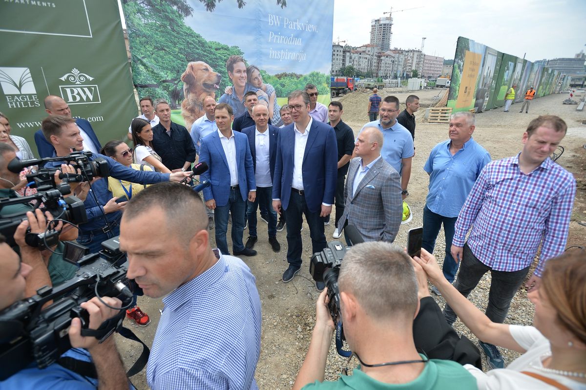 Predsednik Vučić obišao radove na parku u okviru projekta Beograd na vodi