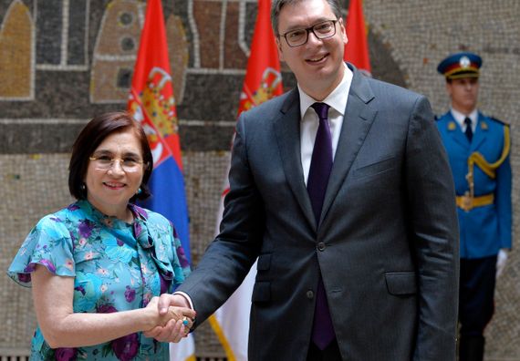 Predsednik Vučić primio akreditivna pisma novoimenovanih ambasadora