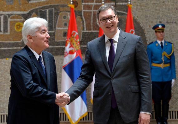 Predsednik Vučić primio akreditivna pisma novoimenovanih ambasadora