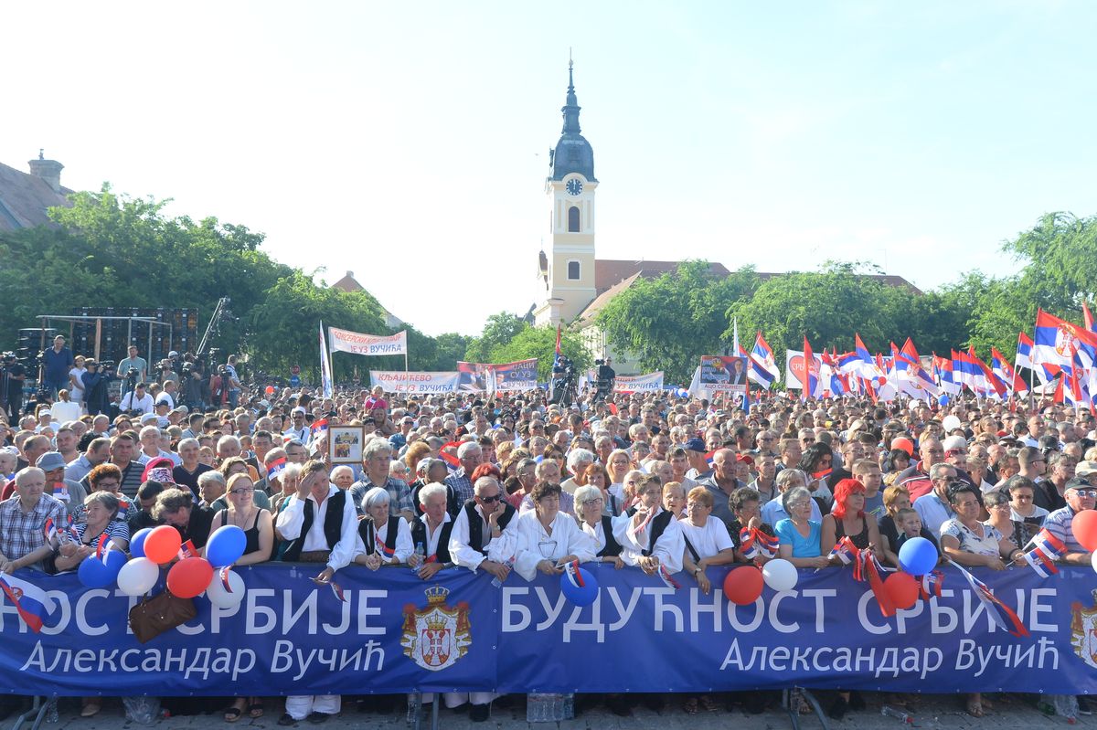 Predsednik Republike Srbije Aleksandar Vučić obišao Zapadnobački okrug u okviru kampanje 