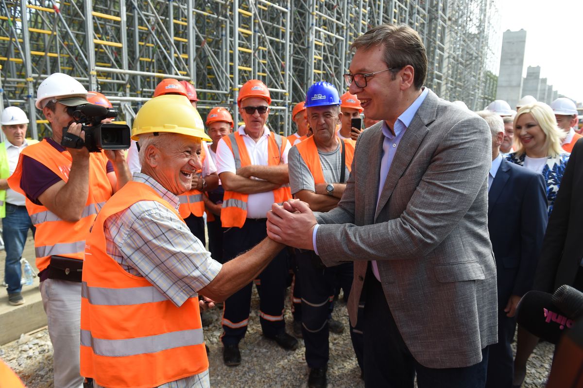 Obilazak radova na izgradnji vijadukta „Čortanovci“ na železničkoj deonici Stara Pazova – Novi Sad Obilazak radova na izgradnji vijadukta „Čortanovci“ na železničkoj deonici Stara Pazova – Novi Sad