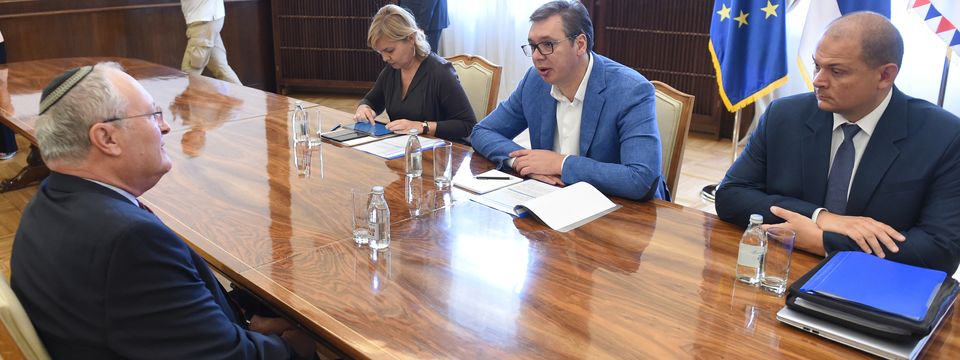 Састанак са директором Центра „Симон Визентал“ Ефраимом Зурофом