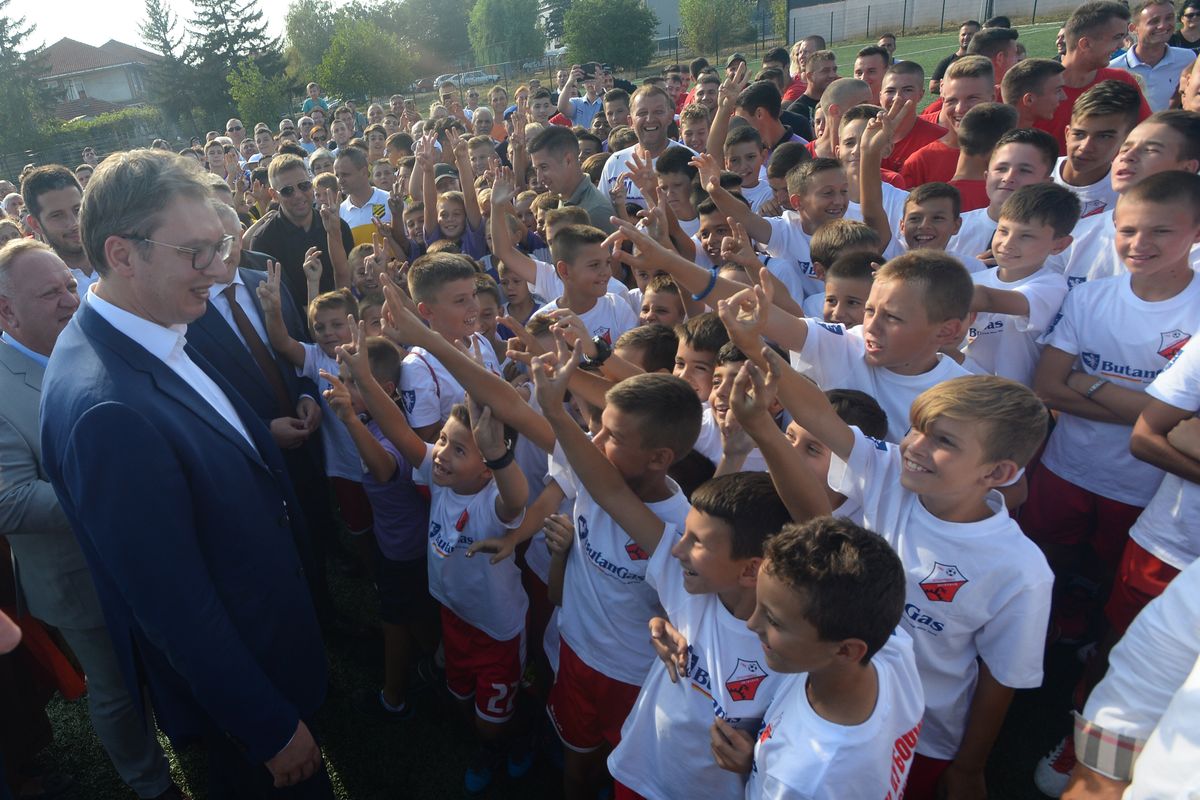 Predsednik Vučić posetio grad Leskovac