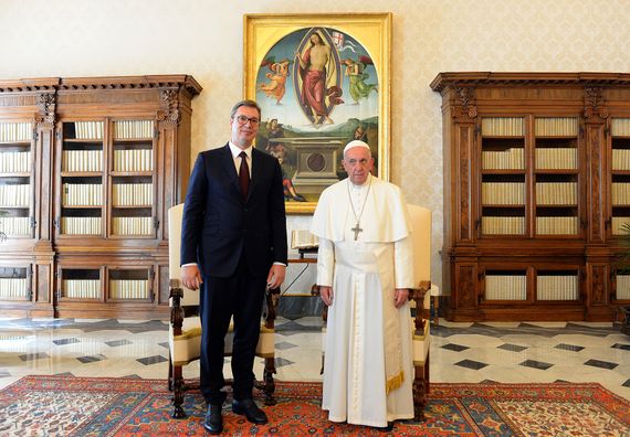 Predsednik Vučić sastao se sa Njegovom svetošću papom Franciskom