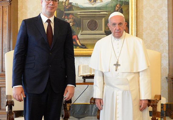 Predsednik Vučić sastao se sa Njegovom svetošću papom Franciskom