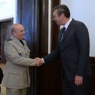 Predsednik Vučić sastao se sa predsedavajućim Vojnom komitetu NATO