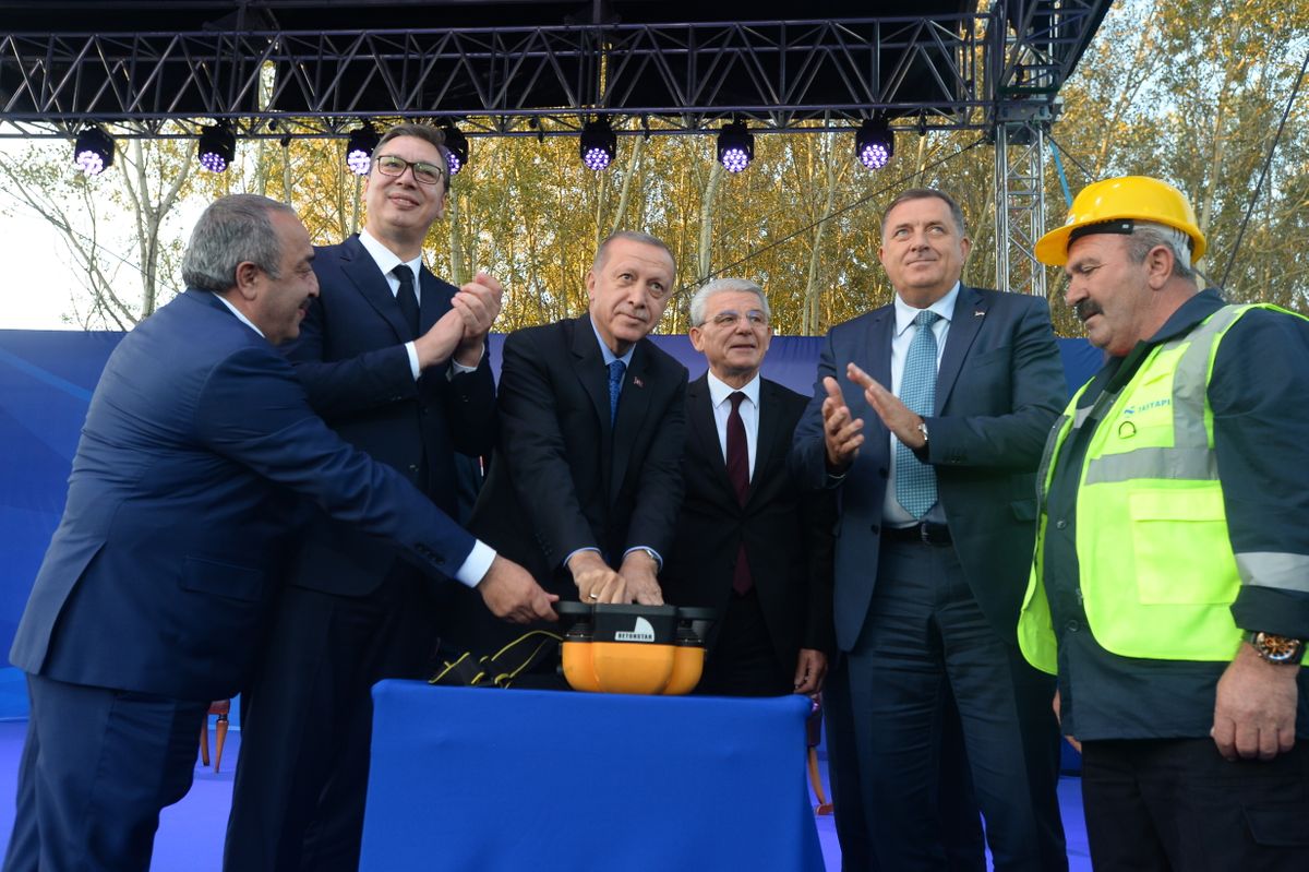 Polaganje kamena temeljca za izgradnju auto-puta Beograd-Sarajevo