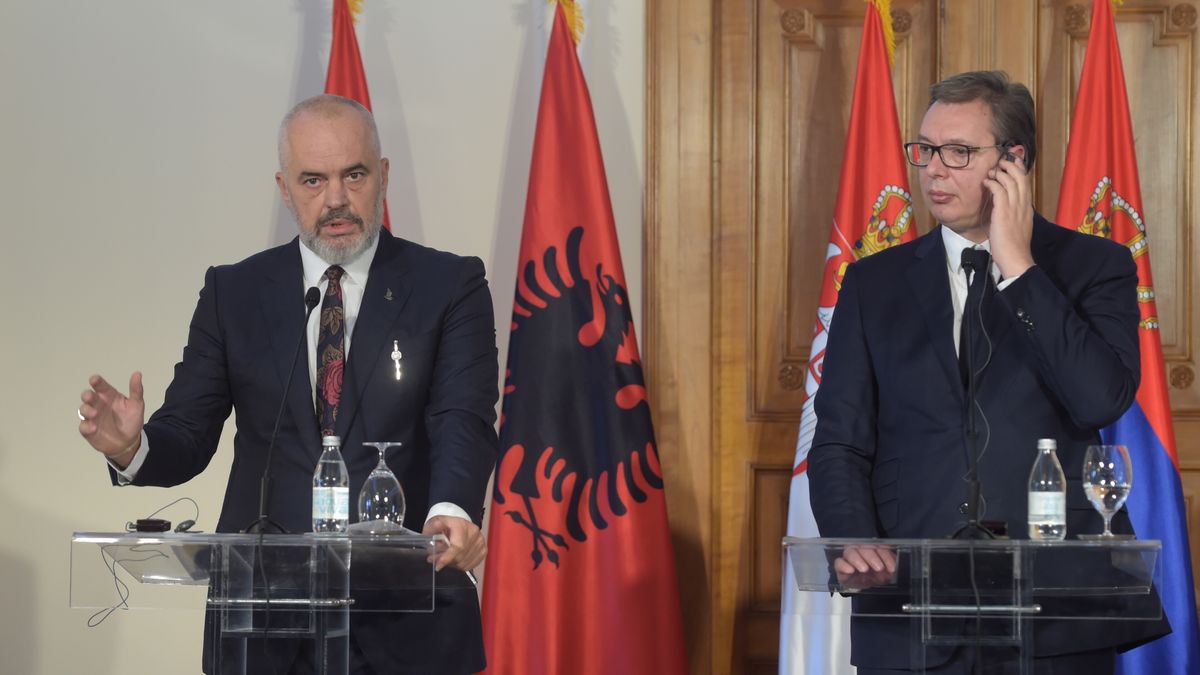 President Vučić meets the Prime Minister of the Republic of North Macedonia and the Prime Minister of the Republic of Albania