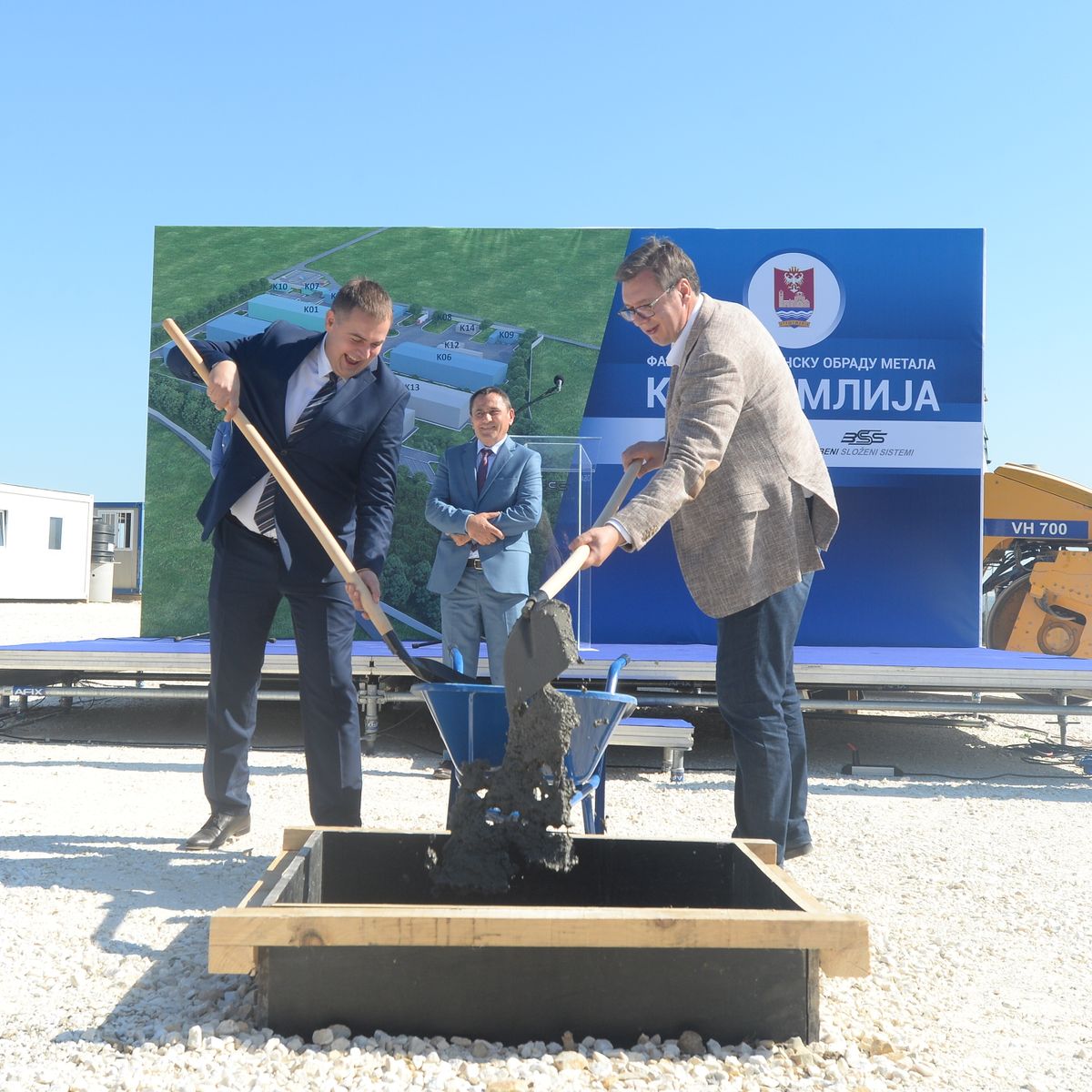 Председник Вучић у посети Топличком округу у оквиру кампање 