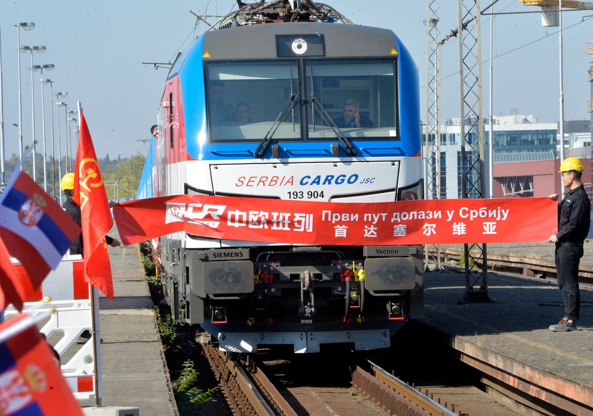 Predsednik Vučić prisustvovao dolasku prvog teretnog Voza iz Kine u Srbiju