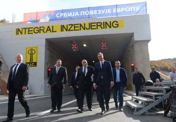 Predsednik Vučić prisustvovao svečanom puštanju saobraćaja na istočnom kraku Koridora 10
