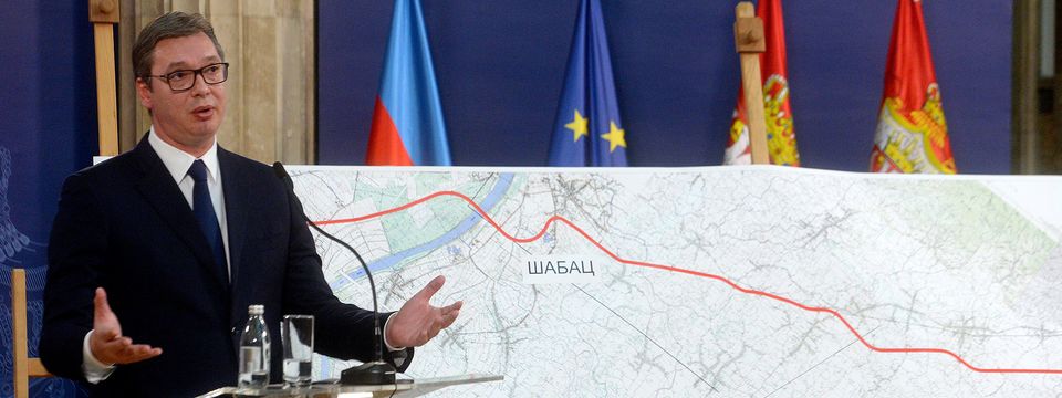 Председник Вучић присуствовао потписивању уговора за изградњу деонице ауто-пута Рума-Шабац-Лозница