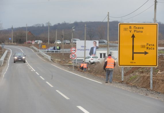 Predsednik Vučić obišao rekonstruisani put Velika Plana – Smederevska Palanka