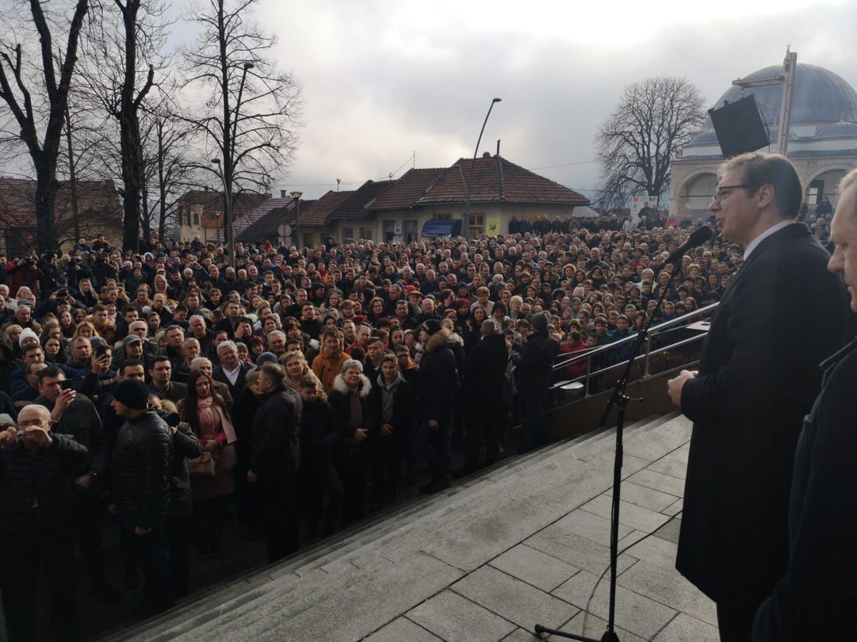 Predsednik Vučić u poseti Mrkonjić Gradu i Drvaru