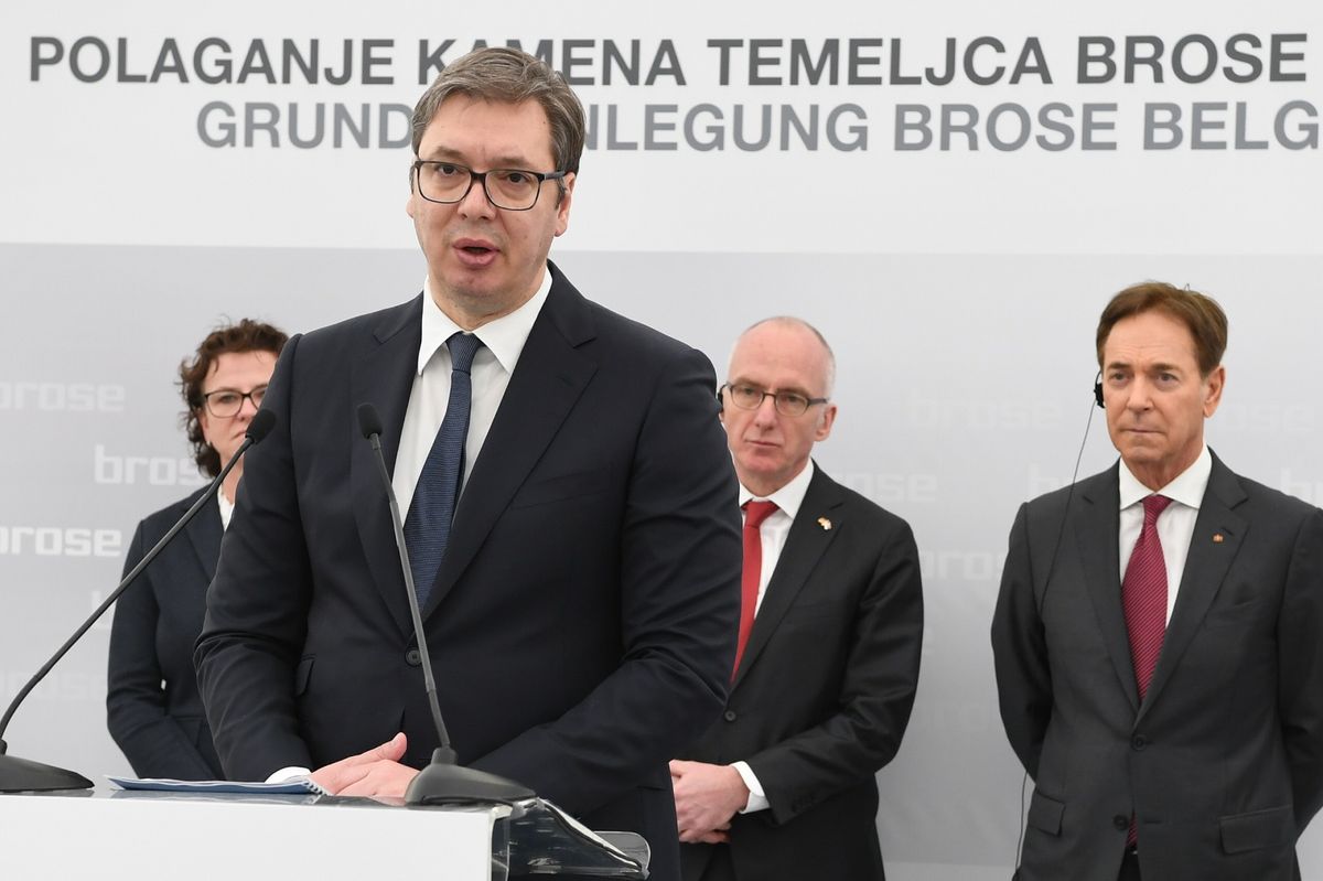 Predsednik Vučić prisustvovao ceremoniji polaganja kamena temeljca za izgradnju fabrike i razvojnog centra kompanije „Brose“