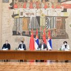 Obraćanje predsednika Vučića nakon sastanka Kriznih štabova sa lekarima iz NR Kine