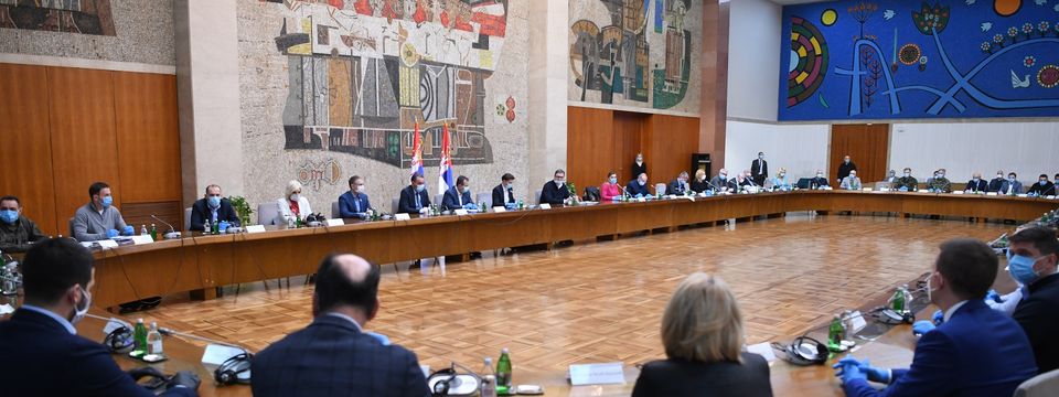 Обраћање председника Вучића након састанка са члановима Кризних штабова