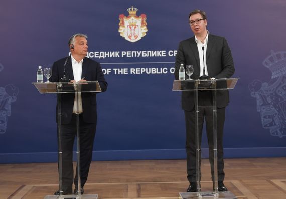 Predsednik Vučić sastao se sa predsednikom Vlade Mađarske