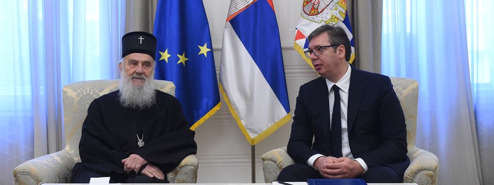 Predsednik Vučić sastao se sa Njegovom svetošću patrijarhom srpskim gospodinom Irinejem