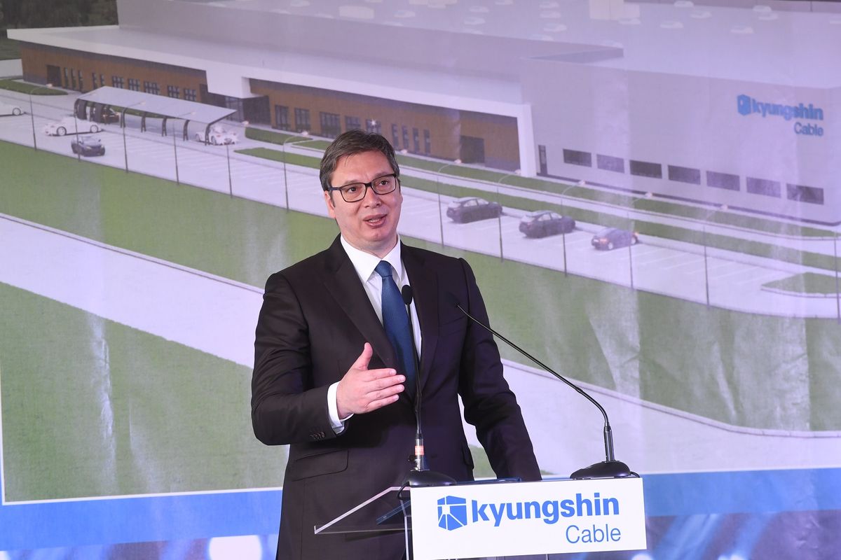 Predsednik Vučić prisustvovao ceremoniji postavljanja kamena temeljca budućeg postrojenja kompanije „KyungshinCable“