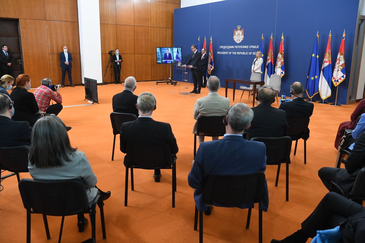 Председник Вучић присуствовао потписивању Финансијског споразума ИПА програма
