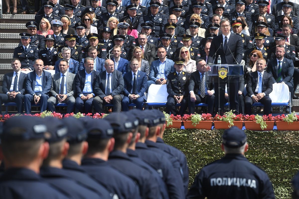 Председник Вучић присуствовао централној манифестацији поводом обележавања Дана МУП и Дана полиције