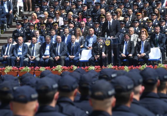 Predsednik Vučić prisustvovao centralnoj manifestaciji povodom obeležavanja Dana MUP i Dana policije