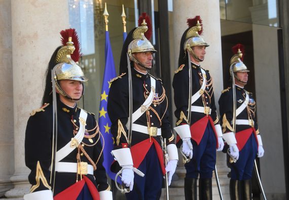 Председник Вучић у дводневној посети Републици Француској