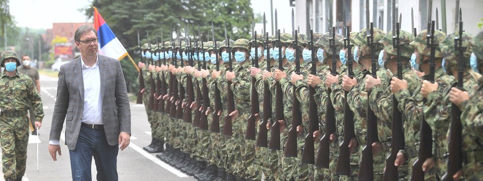 Председник Вучић обишао 15. тенковски батаљон Прве бригаде копнене војске