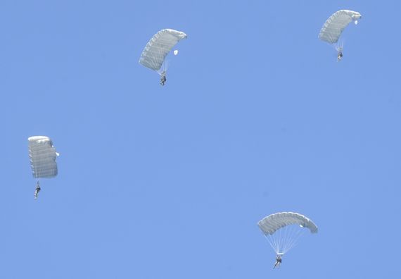 Председник Вучић присуствовао приказу способности дела јединица Војске Србије