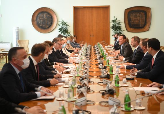 Састанак са високом делегацијом САД