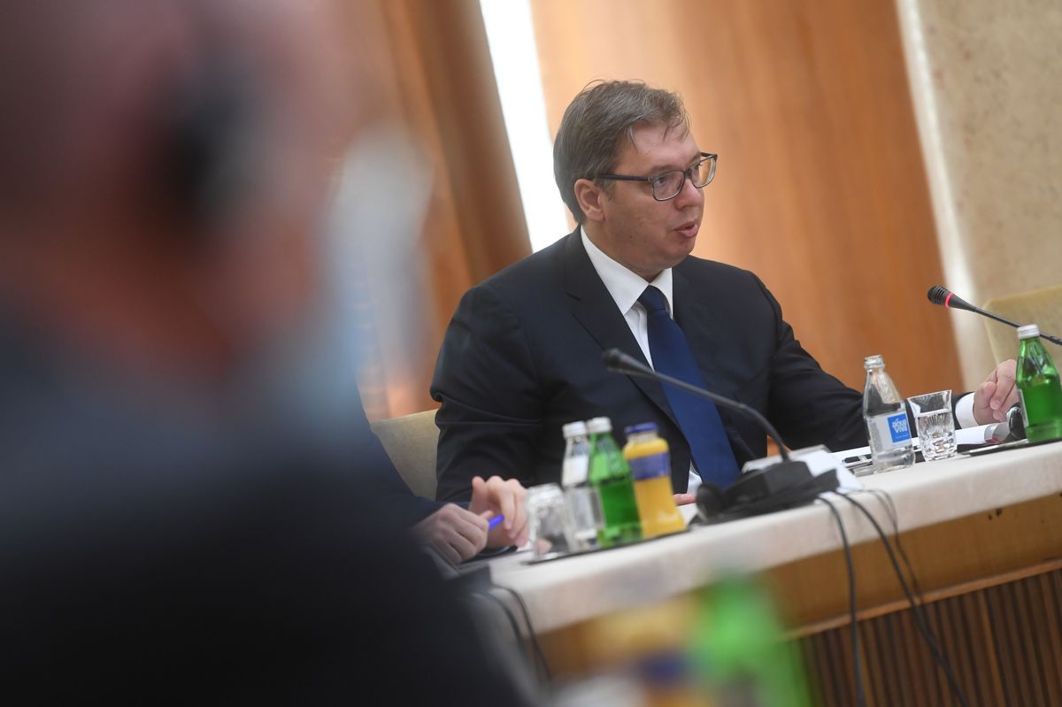 Председник Вучић присуствовао састанку са представницима Националног конвента о Европској унији