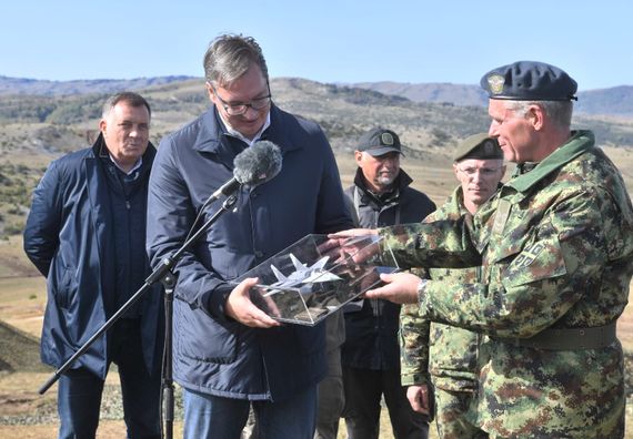 Председник Вучић присуствовао тактичкој вежби  Војске Србије „Садејство 2020“