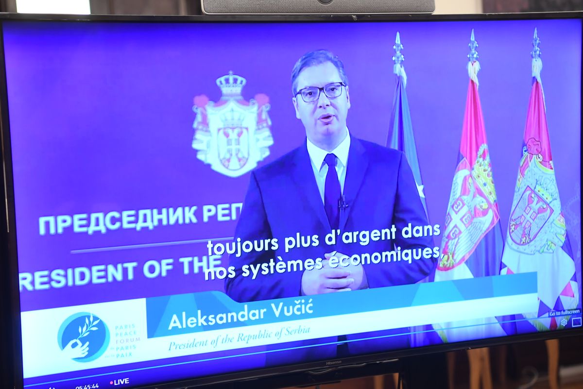 Predsednik Vučić prisustvovao ceremoniji otvaranja Pariskog foruma o miru