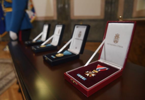 Uručene zlatne medalje za zasluge povodom Dana primirja i posthumno Sretenjski orden trećeg stepena Dobrici Eriću