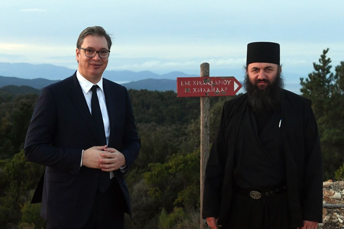 Božićna poseta Hilandaru predsednika Vučića