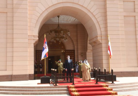 Predsednik Vučić u poseti Kraljevini Bahrein